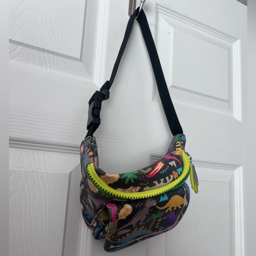 NWOT Kids dinosaur fanny pack